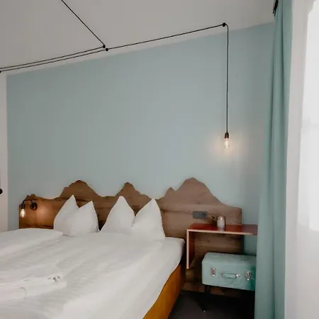 Bett & Berg Bad Ischl, Self Check-in 3*