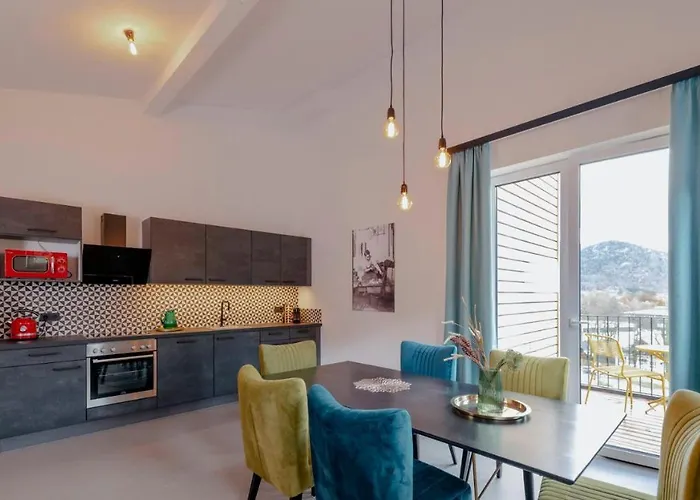 Bett & Berg Bad Ischl, Self Check-in Aparthotel 3*