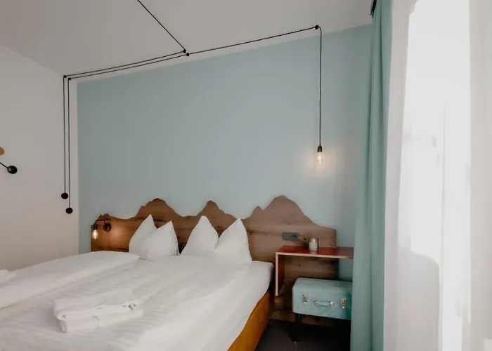 Bett & Berg Bad Ischl, Self Check-in 3*