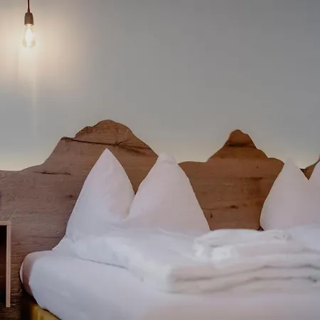 Bett & Berg Bad Ischl, Self Check-in 3*